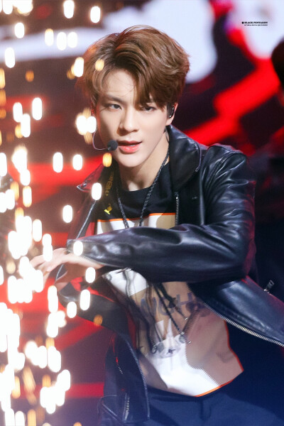 NCT 李帝努 Jeno