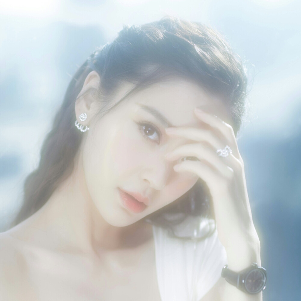 Hey,honey.
Angelababy by虞绾栀