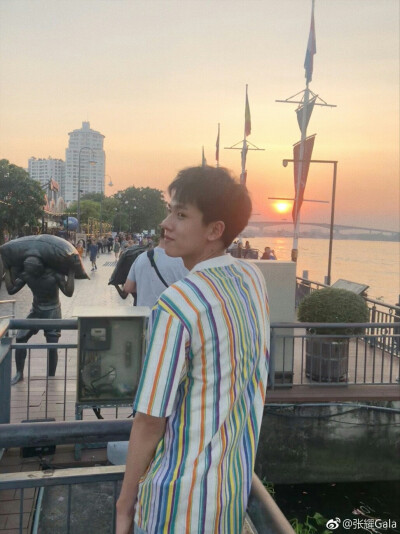 张耀.Gala