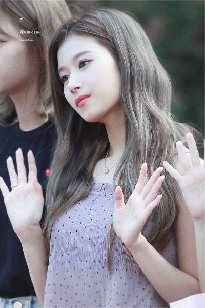 sana 凑崎纱夏