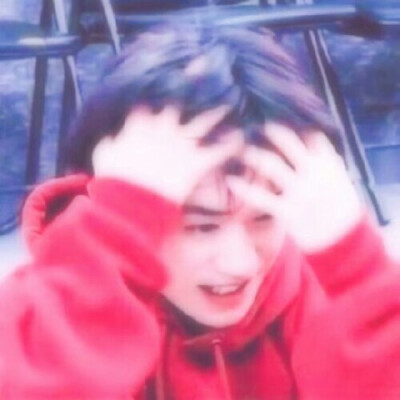 易先生眼里有我