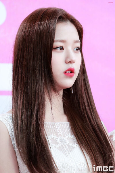 izone 张元英 张员瑛