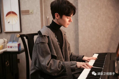 Kristian Kostov 克里斯蒂安·科斯托夫
“00后迪玛希”