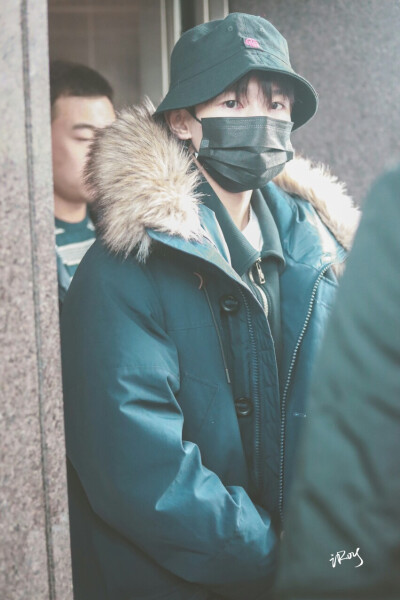 王源
新年福气环绕着小福星