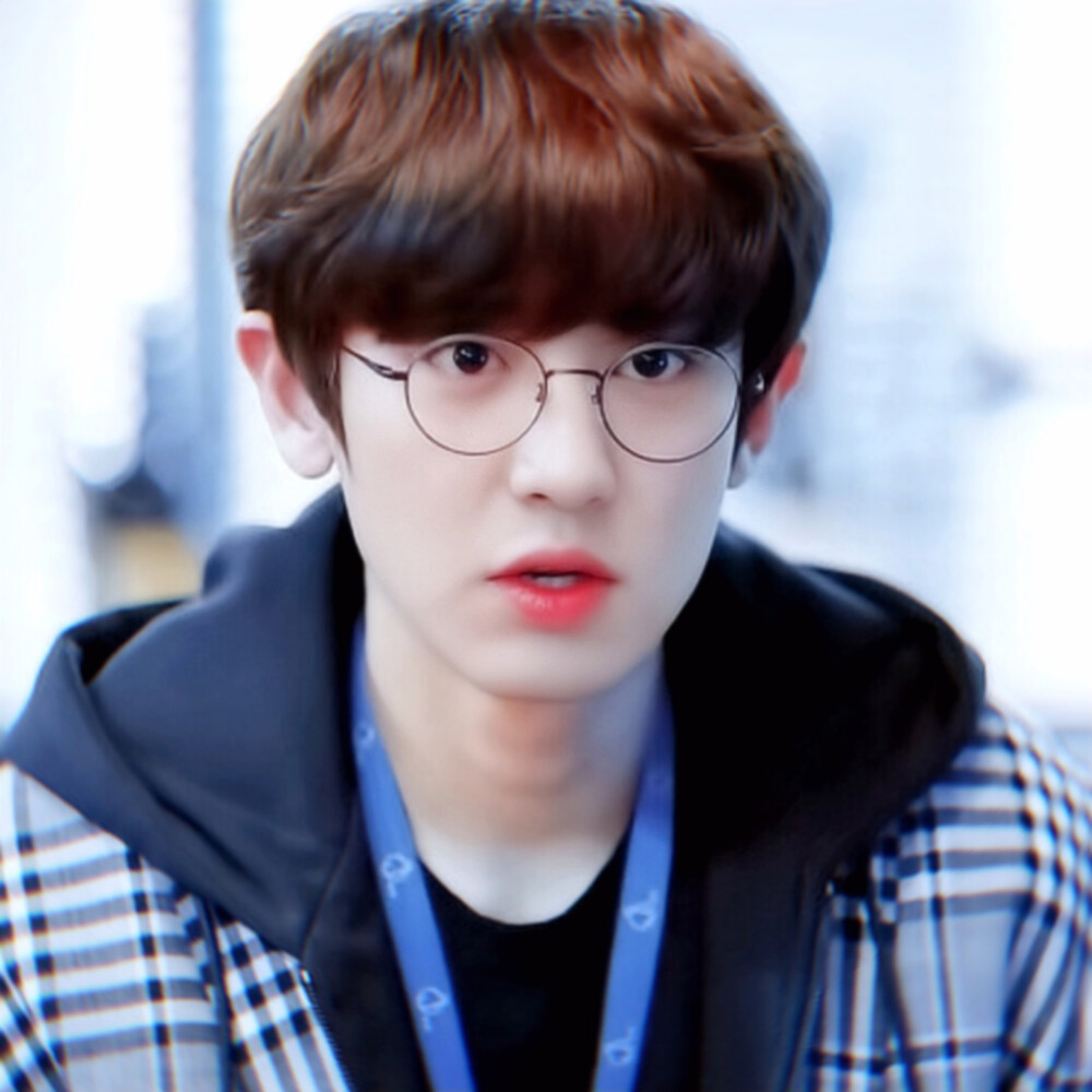 请你认真向风学学怎么往我怀里钻
©®权烈 