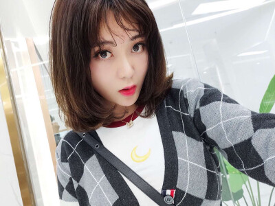 短发