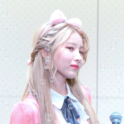 林纾妤
金韶情/所愿