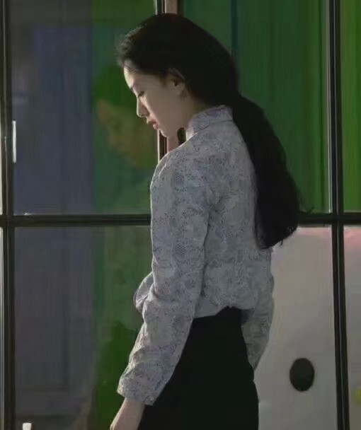 决定转身就不要频频回头 酷的人才会被记的久一点