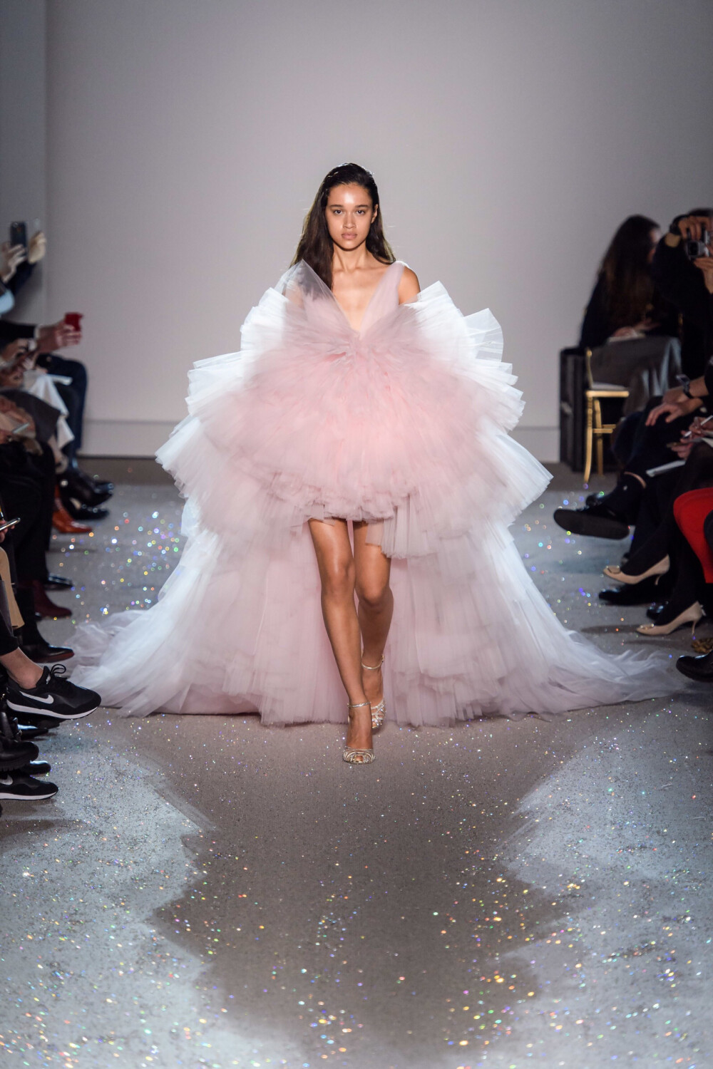 Giambattista Valli Spring 2019