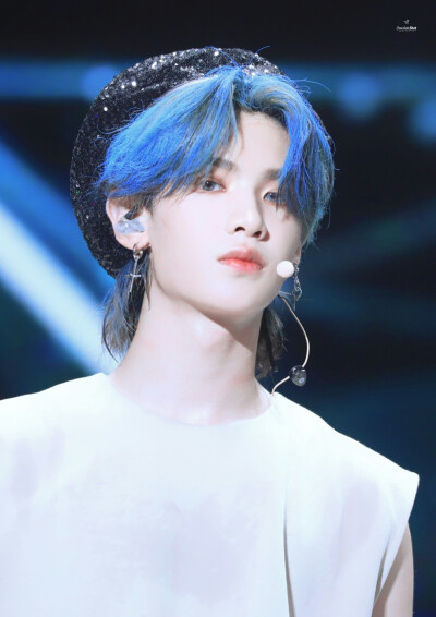 justin 黄明昊