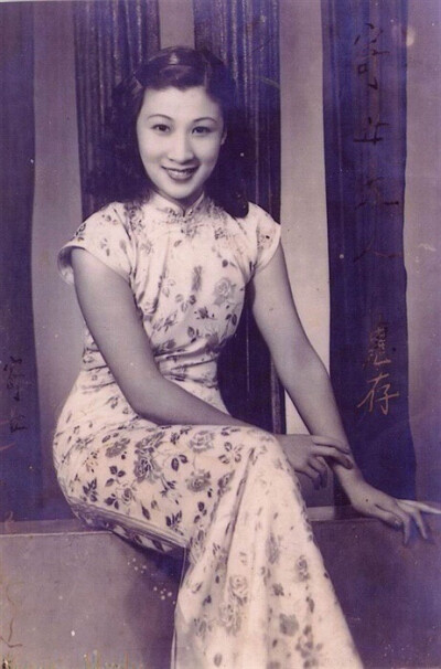 1940s，京剧名伶王熙春。