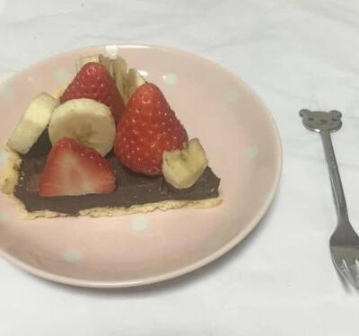 分享一波草莓壁纸。