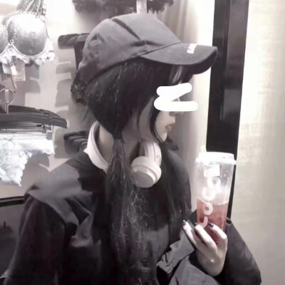 女头//您的挽辞