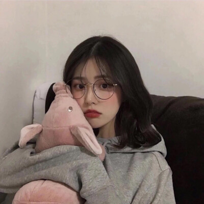 女头//您的挽辞