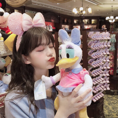 女头//您的挽辞