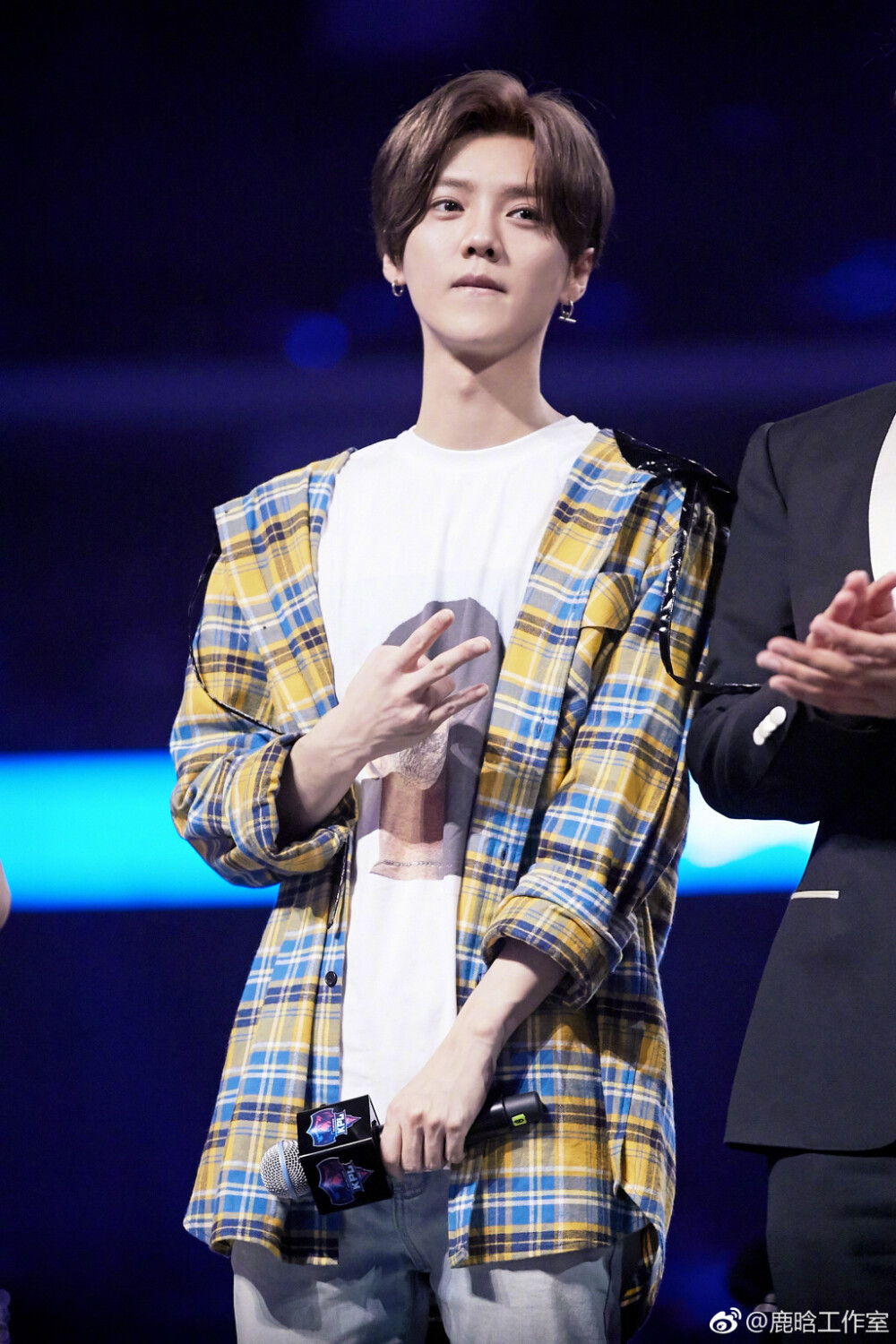 呆萌傻狍子 鹿晗 Luhan #壁纸 #头像