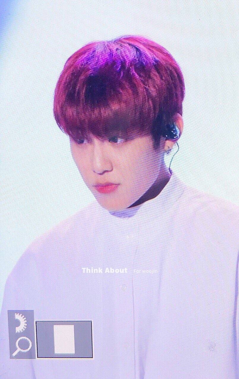 朴佑镇 wannaone 帕五金 190124 解散演唱会