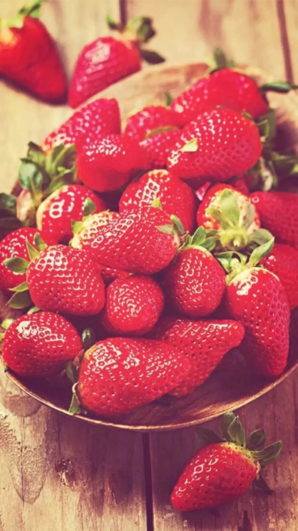草莓壁纸