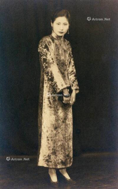 1930s，戏曲名伶杜丽云肖像。 ​​​
