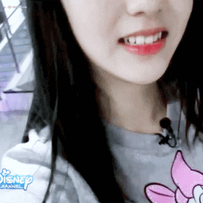 我的堆糖总是看不到聊天和评论qaq 所以我要是很晚才回你们的话都是堆糖的错...!!