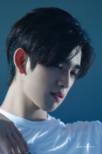 JinYoung 朴珍荣