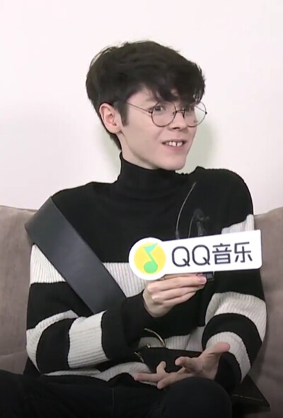 Kristian Kostov 克里斯蒂安·科斯托夫
“00后迪玛希” 2019.1.26下午 QQ音乐直播 截屏