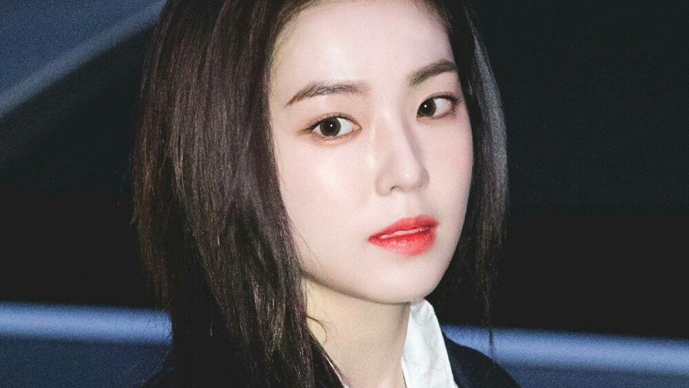 裴珠泫橙光背景
＃沈肆叙