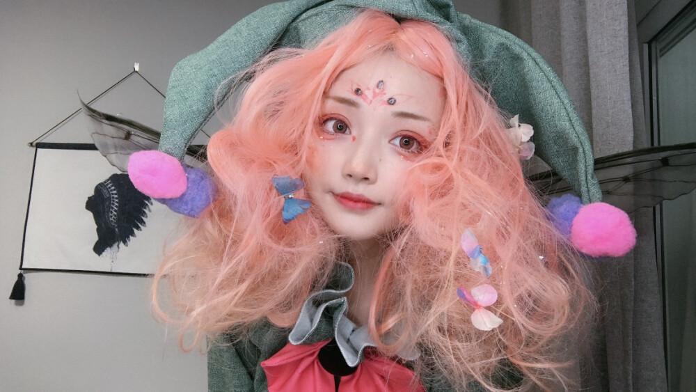 up主:烟萝酱
角色:蜜桃精灵
#妈妈！我看见精灵了！#
#此生无憾#
#这女人真该死的甜美#
#想抱回家养！#
【啊啊啊啊啊啊啊没有授权会不会被打???????！！！
如果侵权我一定会删的！我只是想安利一下小天使们啊啊啊啊啊啊啊！！！！
】