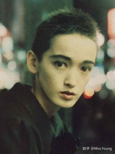 甲田益也子