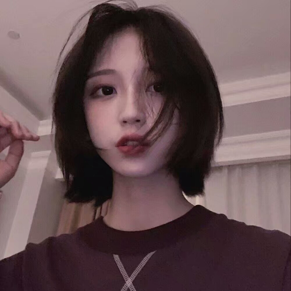 纵然万劫不复，纵然相思入骨，我也待你眉眼如初，岁月如故。纵然笑靥已故，纵然芳华落幕，我亦许你金风玉露，此生不负。纵然荒冢枯骨，纵然黄泉陌路，我依等你奈何桥上，生死同路。