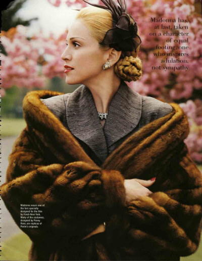 麦当娜饰演的贝隆夫人