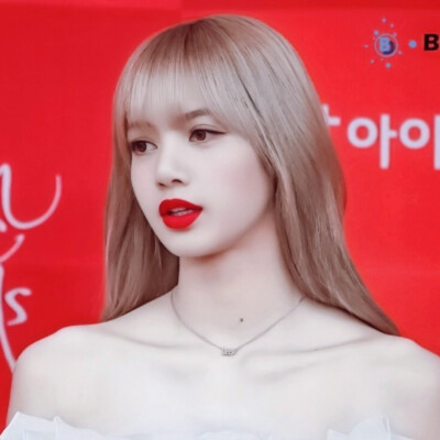 lisa
©®权烈