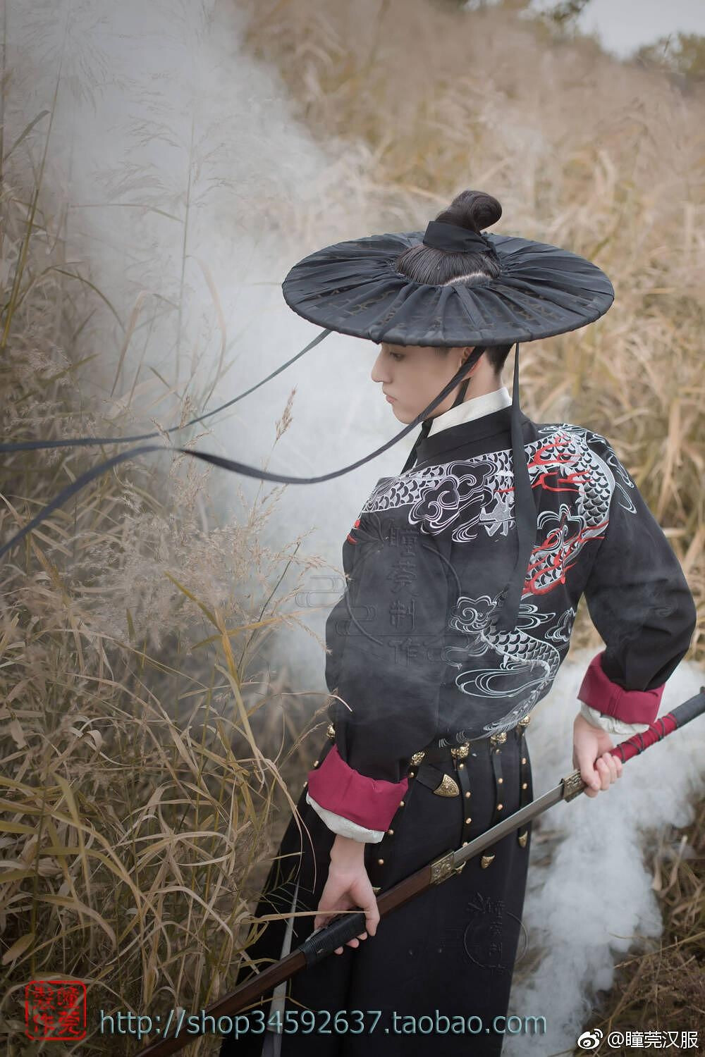 【瞳莞汉服】绣花圆领袍——嘉泽