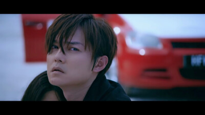 《原生之罪》
陆离