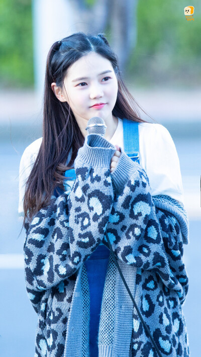 ohmygirl崔孝定hyojung