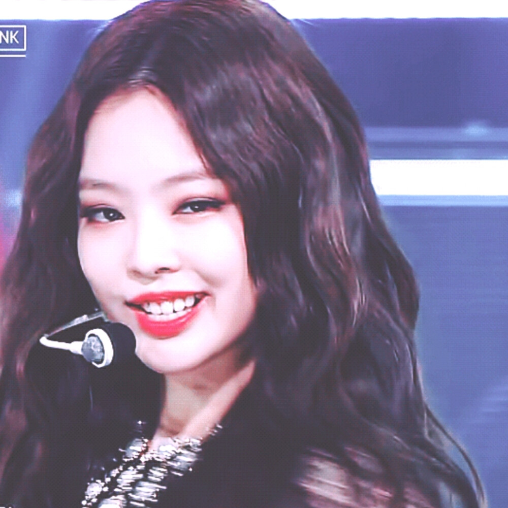 jennie.金智妮.
二转注明ID.