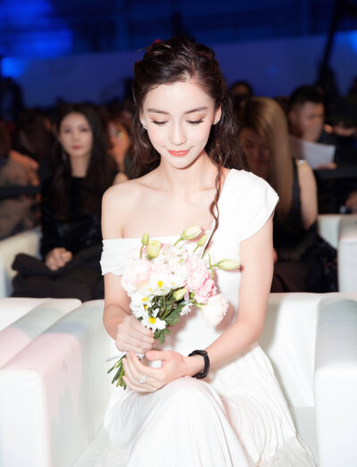 Angelababy 明星高清壁纸