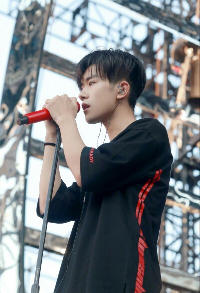 玺农&壁纸&易烊千玺