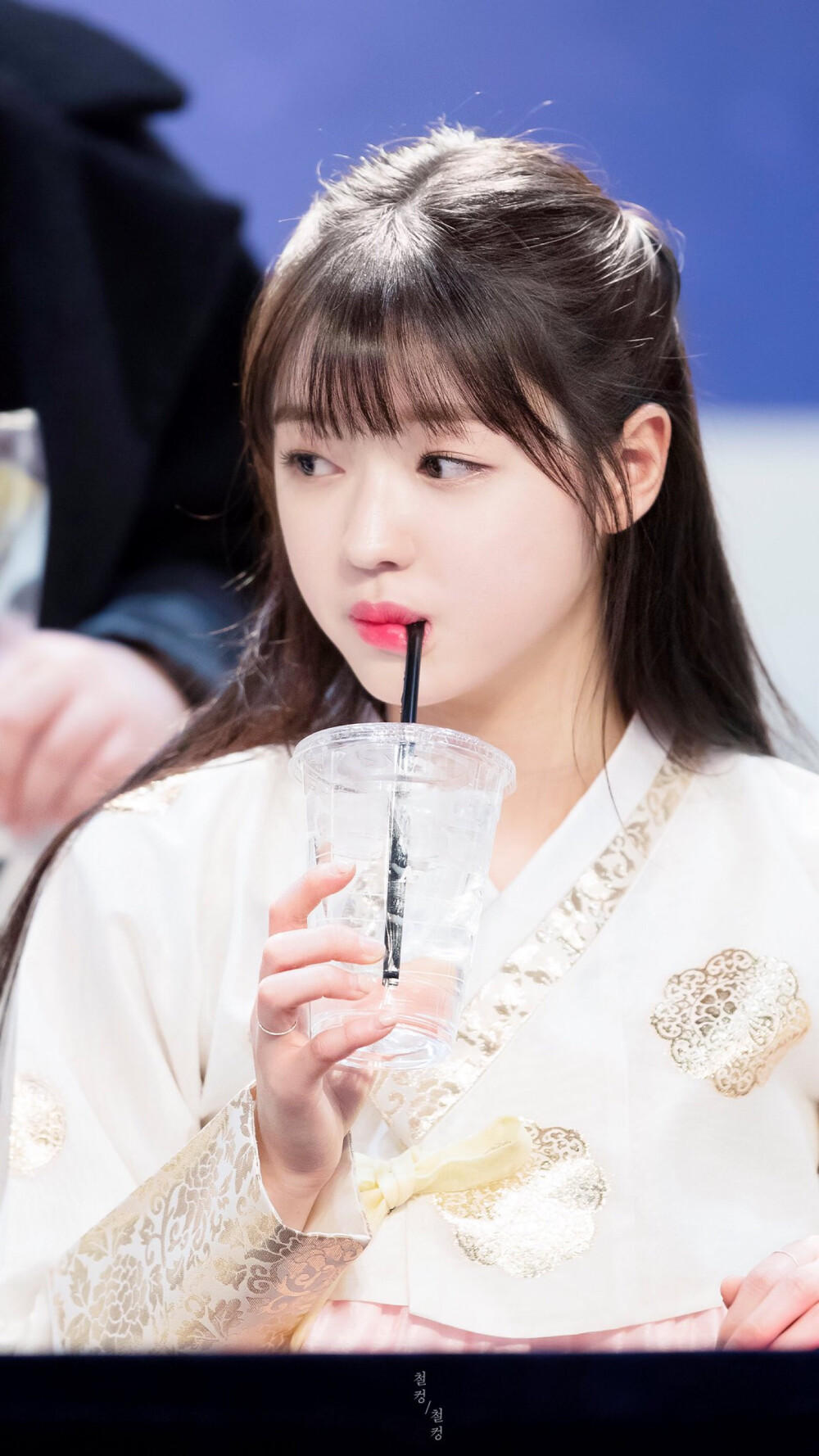 yooa 刘是我 ohmygirl