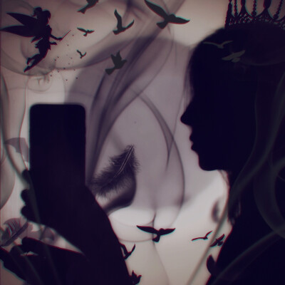 #恶魔缠身
你告诉我破镜怎么重圆
逃不过墓碑下那孤独的长眠
————————————————
终于会拍这个啦
拍法超简单就是找一个手电筒对着一面白墙然后拍自己的影子就可以啦