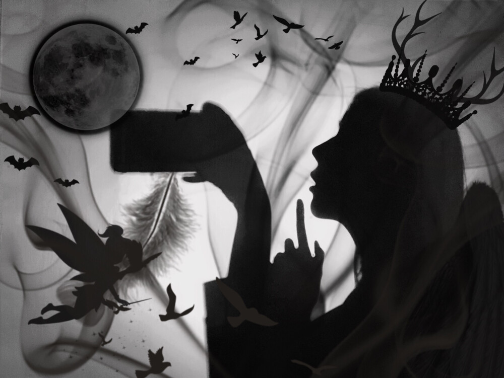 #恶魔缠身
你告诉我破镜怎么重圆
逃不过墓碑下那孤独的长眠
————————————————
终于会拍这个啦
拍法超简单就是找一个手电筒对着一面白墙然后拍自己的影子就可以啦