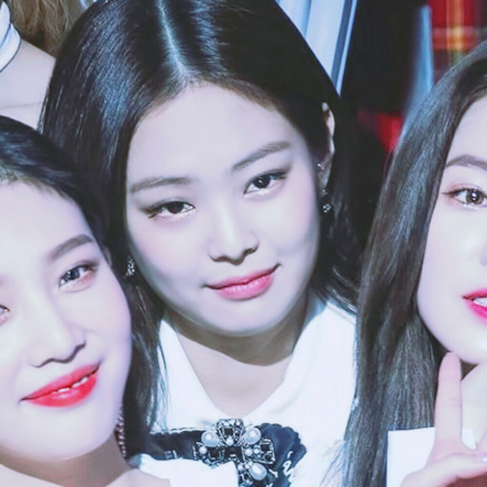 Irene × Jennie × Joy / @心悦吴世勋