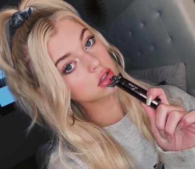 Loren Gray，美国网红、模特、歌手……