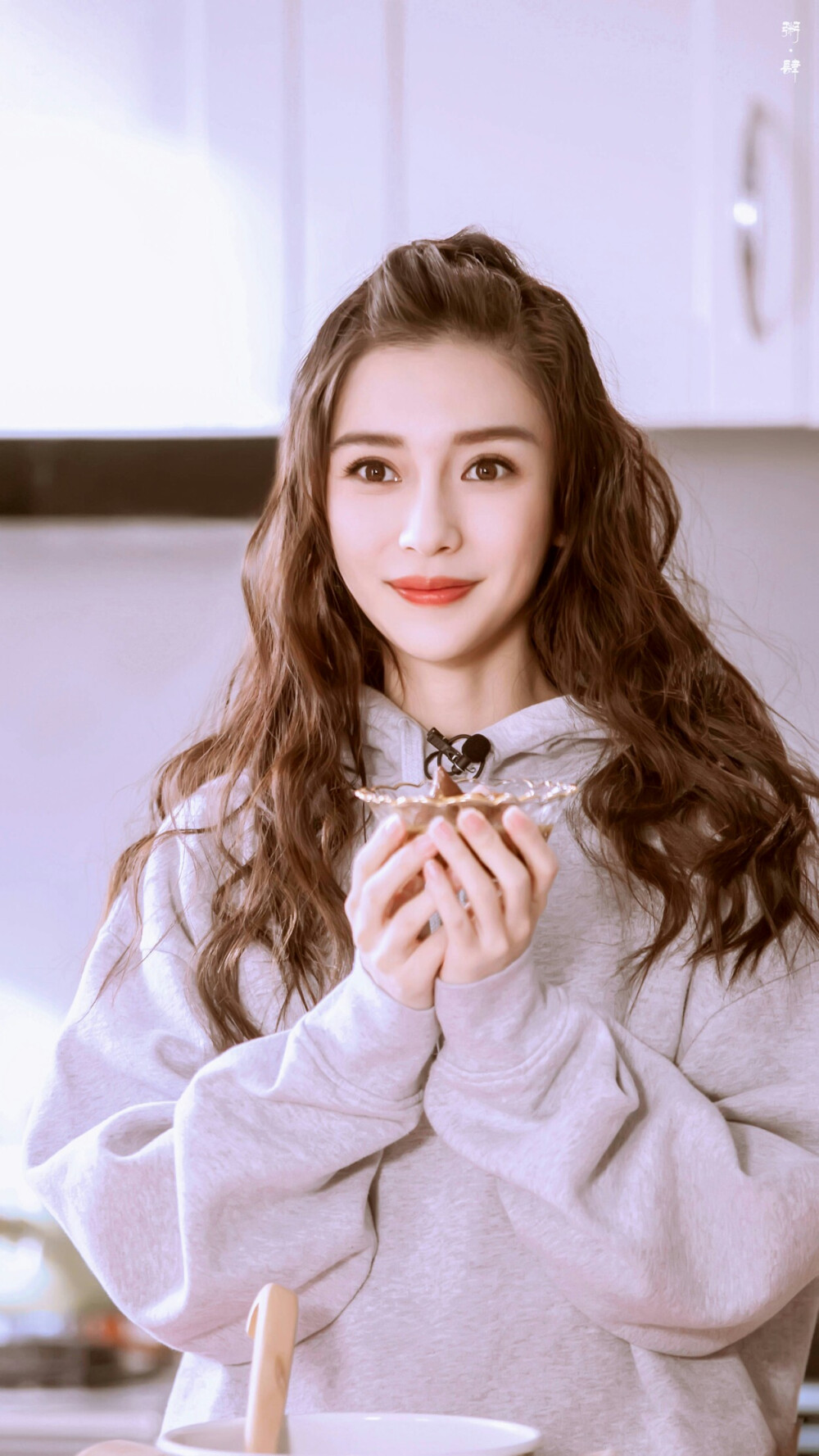 angelababy# &楊穎陪你過大年& cr微博