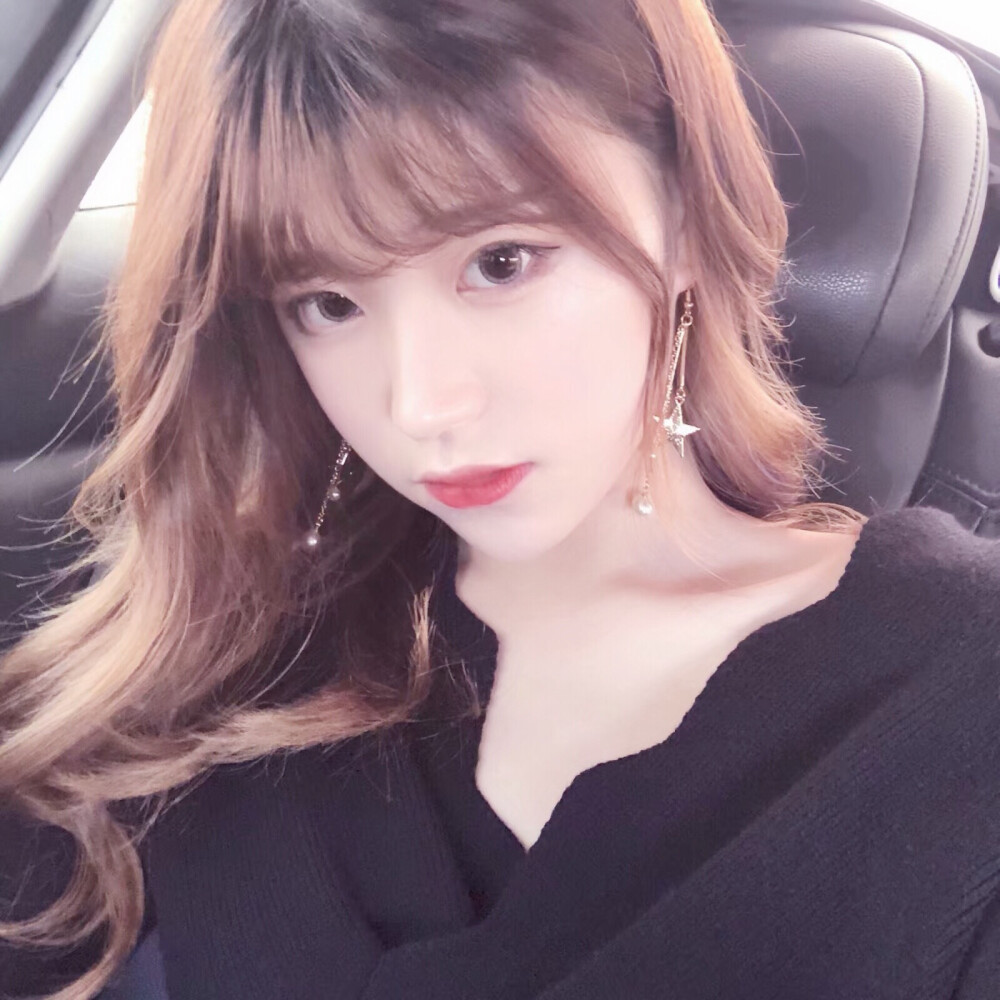 野洵 气质女
喜收藏 禁二传。