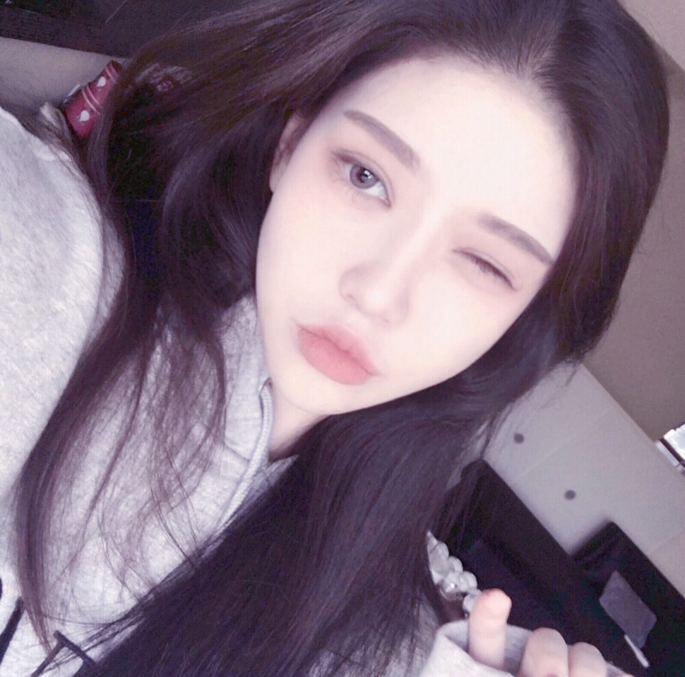 野洵 气质女
喜收藏 禁二传。