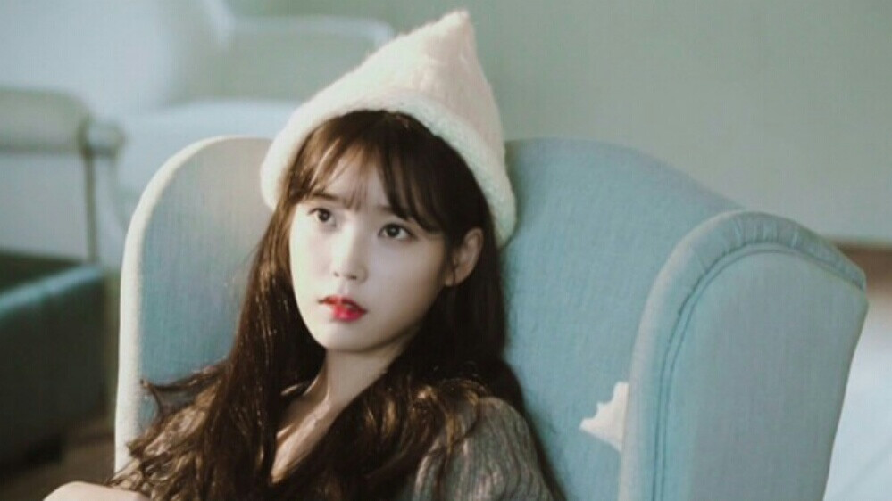 李智恩橙光背景