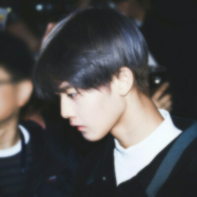 裴珍映头像，自制，二转注明dt朴灿优
拿图收藏点赞OK