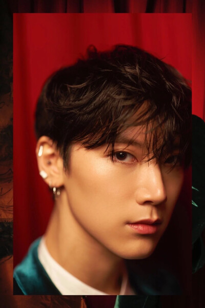 威神V nct ten 李永钦
自从看到了你 便满脑子都是你