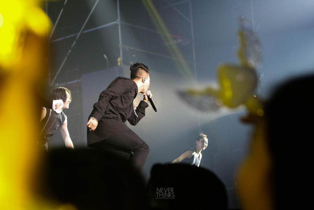 宋旻浩 MINO
⚘140301 2014 2NE1 WORLD TOUR AON 嘉宾⚘
✨ⓌⒾⓃⓃⒺⓇ✨